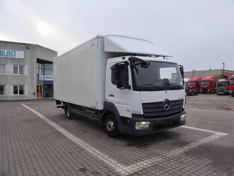 Mercedes-Benz Atego 816L EURO 6 - Skříňový nákladní auto: obrázok 2 Mercedes-Benz Atego 816L EURO 6 - Skříňový nákladní auto: obrázok 2