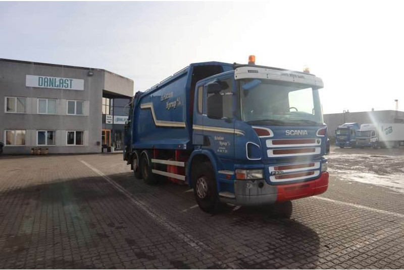 Scania P230 6X2*4 Skraldebil/Müllwagen/Garbagetruck - Nákladné auto: obrázok 2 Scania P230 6X2*4 Skraldebil/Müllwagen/Garbagetruck - Nákladné auto: obrázok 2