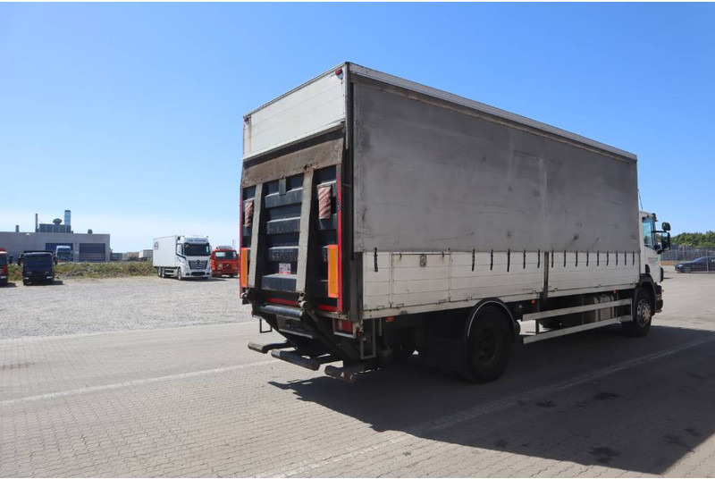 Scania P 94-230 Curtainsider/Plane/Gardin - Plachtové nákladné vozidlo: obrázok 3 Scania P 94-230 Curtainsider/Plane/Gardin - Plachtové nákladné vozidlo: obrázok 3