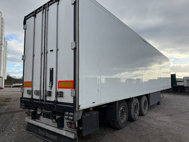 Schmitz Cargobull 3-axle 66pl. Vector1950MT Multitemp/Doppelkammer - Náves chladírenské: obrázok 4 Schmitz Cargobull 3-axle 66pl. Vector1950MT Multitemp/Doppelkammer - Náves chladírenské: obrázok 4