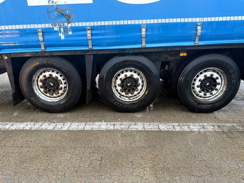 Schmitz Cargobull Curtainsider / Planenauflieger / Gardin - Plachtový náves: obrázok 3 Schmitz Cargobull Curtainsider / Planenauflieger / Gardin - Plachtový náves: obrázok 3