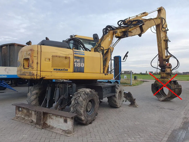 Komatsu PW180-7K - Kolesové rýpadlo: obrázok 3 Komatsu PW180-7K - Kolesové rýpadlo: obrázok 3