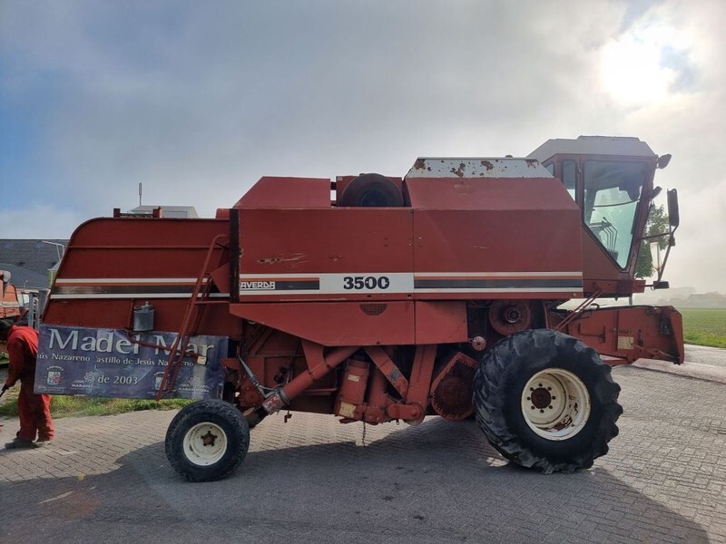 Laverda 3500 - Obilný kombajn: obrázok 4 Laverda 3500 - Obilný kombajn: obrázok 4