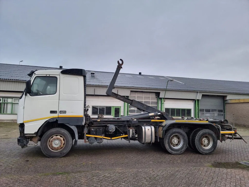 Volvo FH 12.420 6x4 - Manual Gear - STEEL/STEEL - Big Axles - PTO - Sklápač: obrázok 1 Volvo FH 12.420 6x4 - Manual Gear - STEEL/STEEL - Big Axles - PTO - Sklápač: obrázok 1