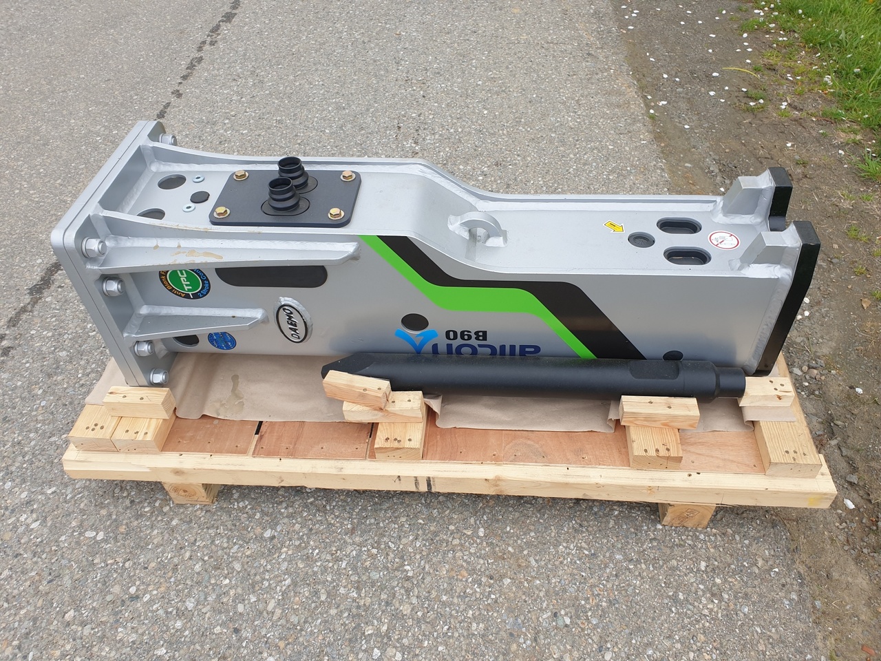 DAEMO Alicon B90 - Hydraulické kladivo pre Rýpadlo: obrázok 4 DAEMO Alicon B90 - Hydraulické kladivo pre Rýpadlo: obrázok 4