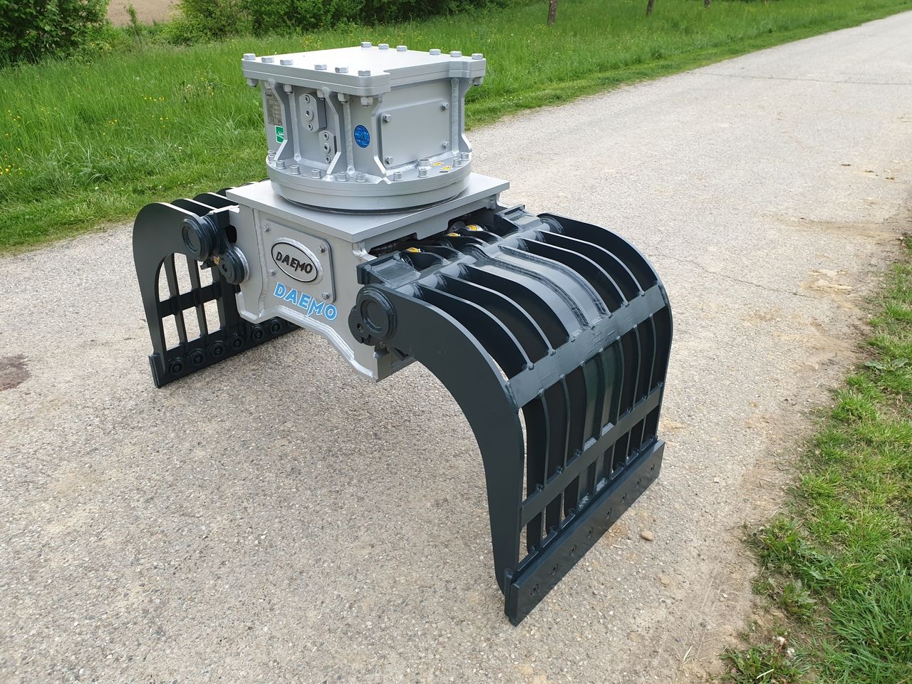 Daemo DMR 600 sorting grab - Drapák pre Rýpadlo: obrázok 2 Daemo DMR 600 sorting grab - Drapák pre Rýpadlo: obrázok 2