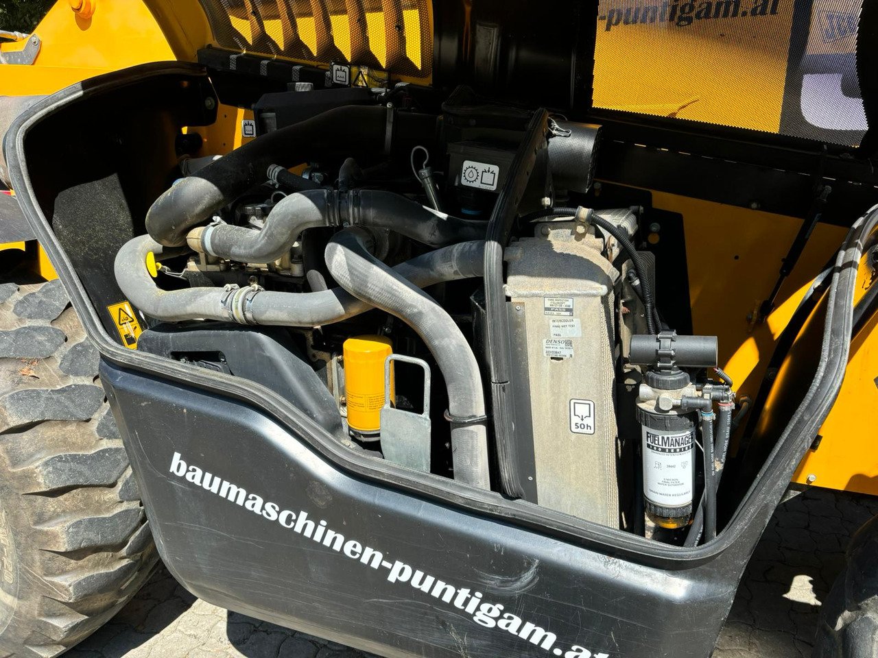 Teleskopický kolesový nakladač JCB 535-125: obrázok 8