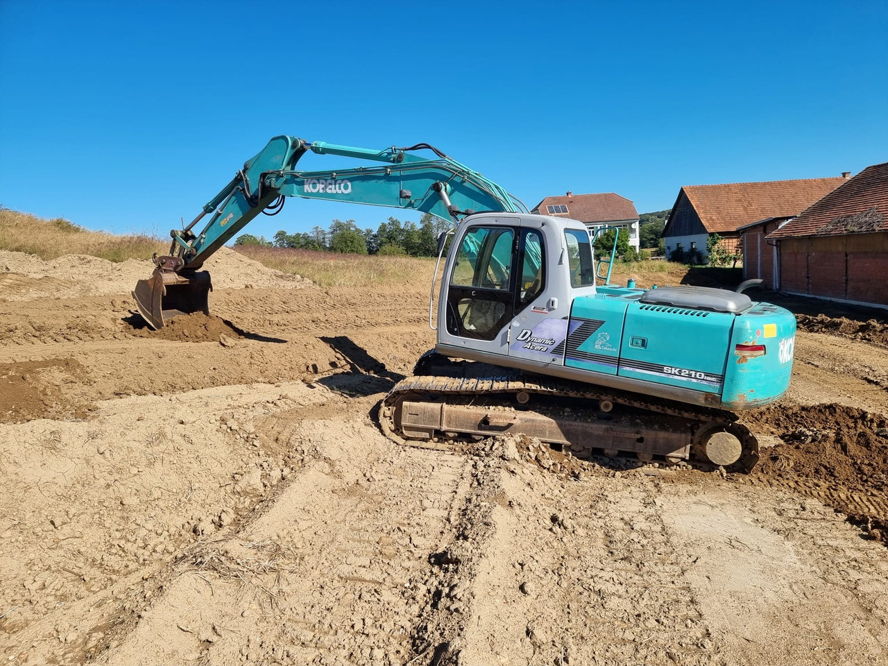 KOBELCO SK 210 NLC-6E - Pásové rýpadlo: obrázok 1 KOBELCO SK 210 NLC-6E - Pásové rýpadlo: obrázok 1