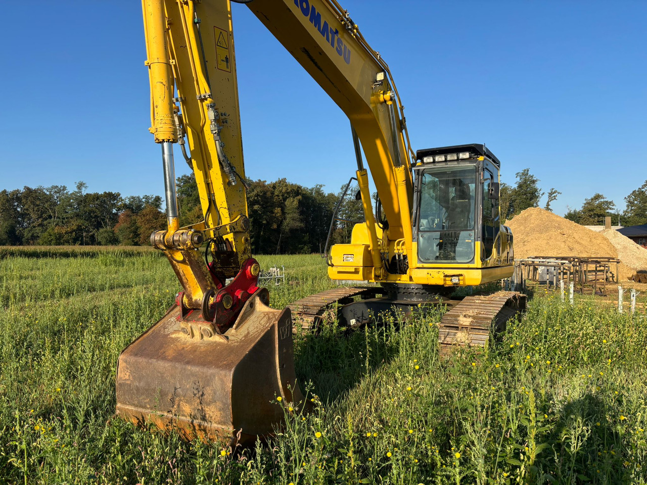 KOMATSU PC 210 LC-8 - Pásové rýpadlo: obrázok 3 KOMATSU PC 210 LC-8 - Pásové rýpadlo: obrázok 3