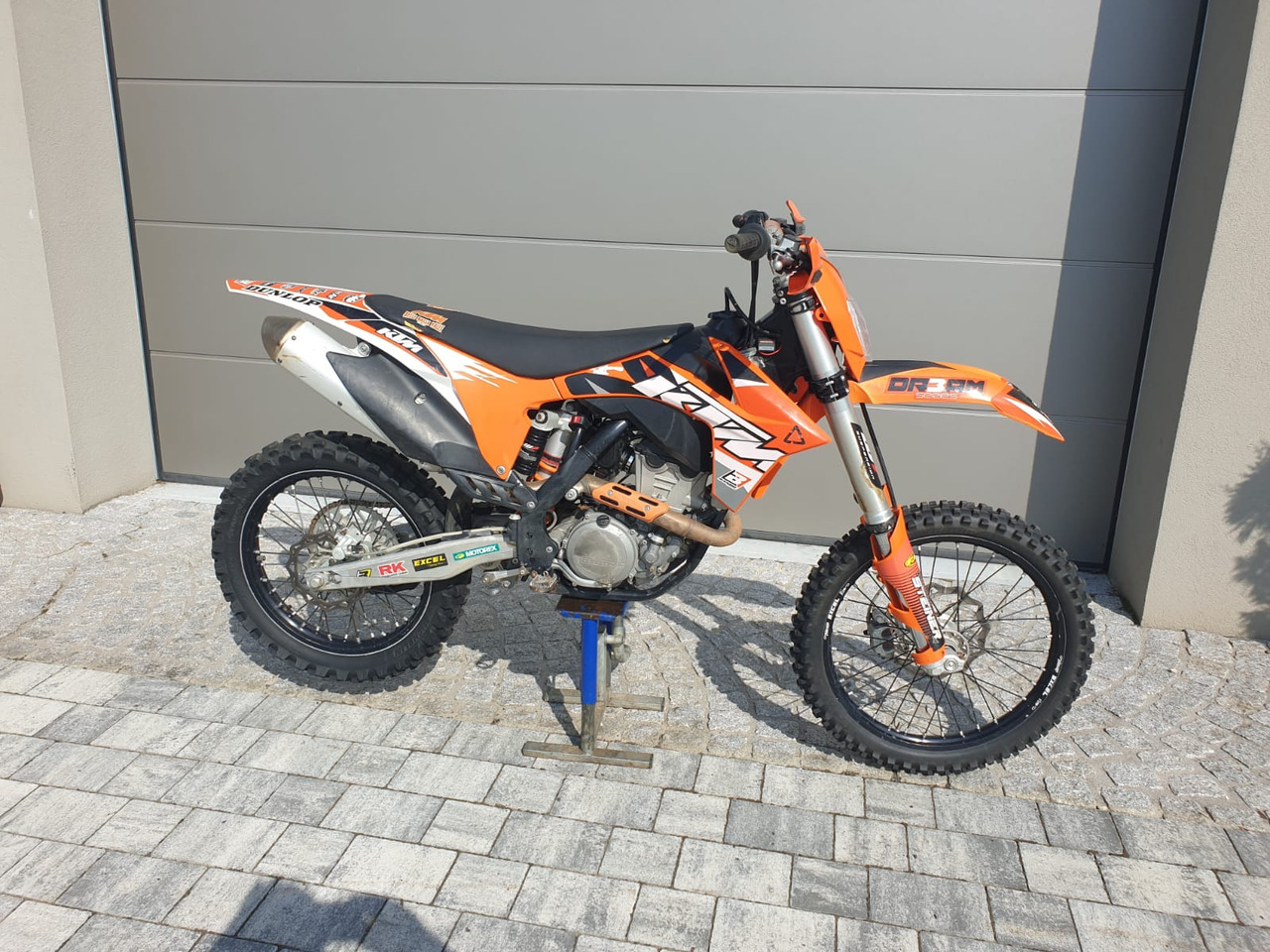 KTM 350 - Motocykel: obrázok 2 KTM 350 - Motocykel: obrázok 2