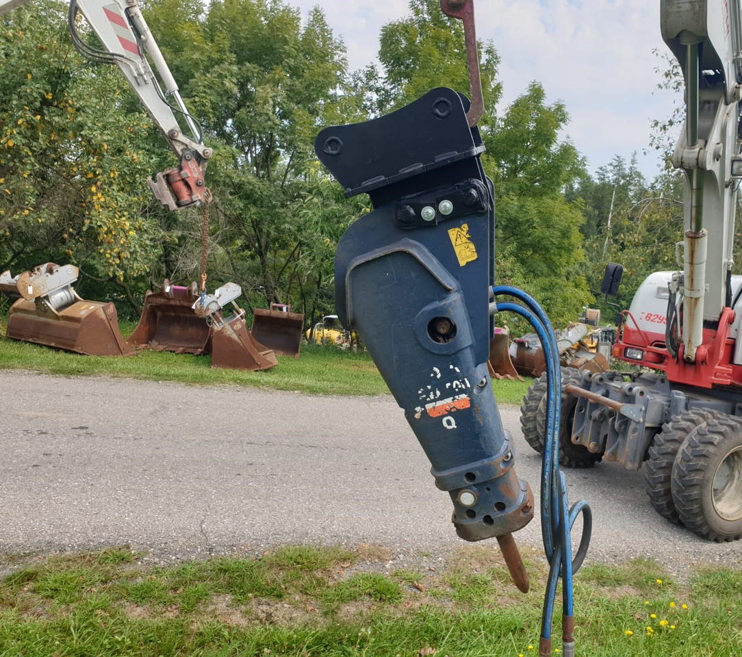 Kubota KXB - Hydraulické kladivo pre Mini rýpadlo: obrázok 2 Kubota KXB - Hydraulické kladivo pre Mini rýpadlo: obrázok 2