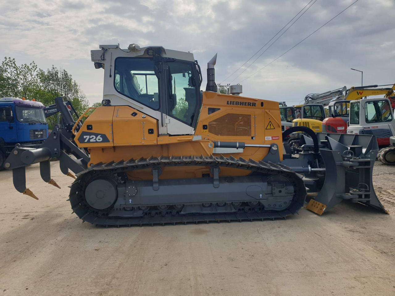 LIEBHERR PR 726 05 LGP - Buldozér: obrázok 2 LIEBHERR PR 726 05 LGP - Buldozér: obrázok 2