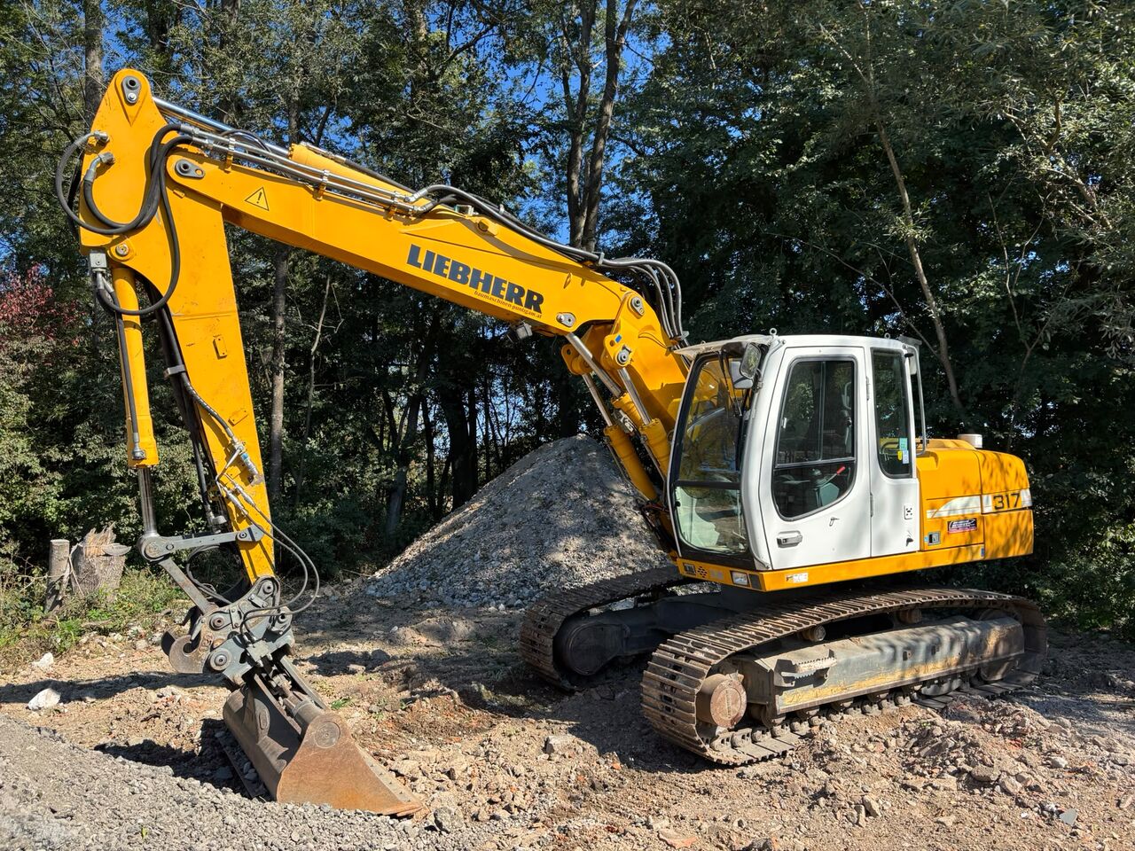 LIEBHERR R 317 - Pásové rýpadlo: obrázok 3 LIEBHERR R 317 - Pásové rýpadlo: obrázok 3