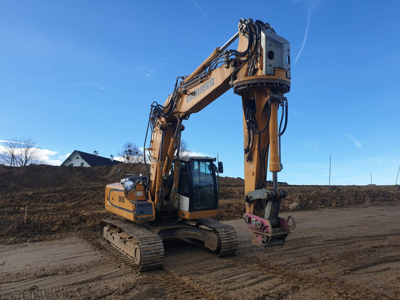 LIEBHERR R 916 LC-423 - Pásové rýpadlo: obrázok 4 LIEBHERR R 916 LC-423 - Pásové rýpadlo: obrázok 4