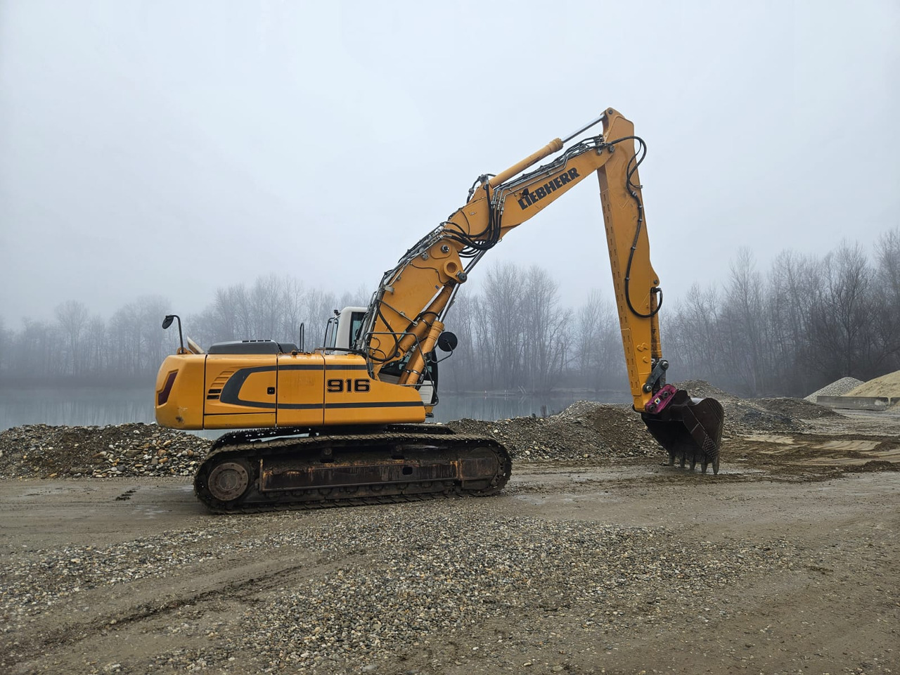 LIEBHERR R 916 LC Litronic - Long Reach - Pásové rýpadlo: obrázok 2 LIEBHERR R 916 LC Litronic - Long Reach - Pásové rýpadlo: obrázok 2