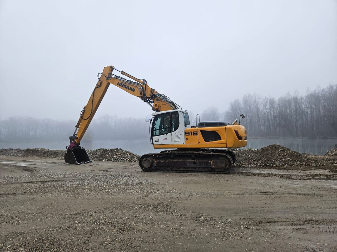 LIEBHERR R 916 LC Litronic - Long Reach multi-user - Rýpadlo s dlhým dosahom: obrázok 1 LIEBHERR R 916 LC Litronic - Long Reach multi-user - Rýpadlo s dlhým dosahom: obrázok 1