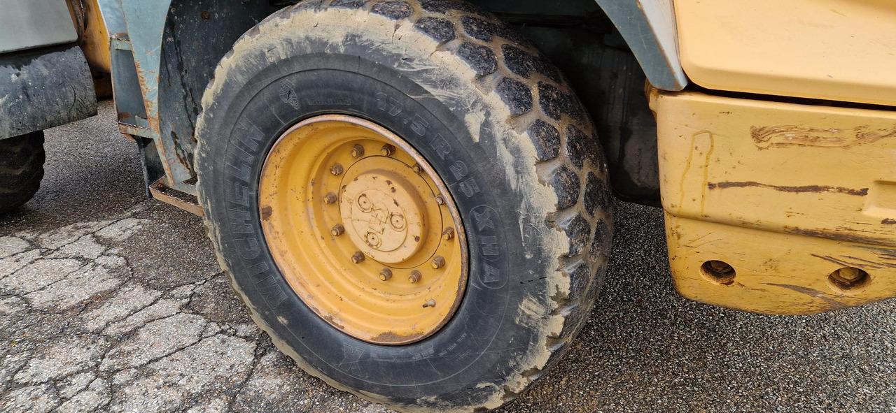MICHELIN 17.5 R25 - Pneumatika pre Kolesový nakladač: obrázok 2 MICHELIN 17.5 R25 - Pneumatika pre Kolesový nakladač: obrázok 2