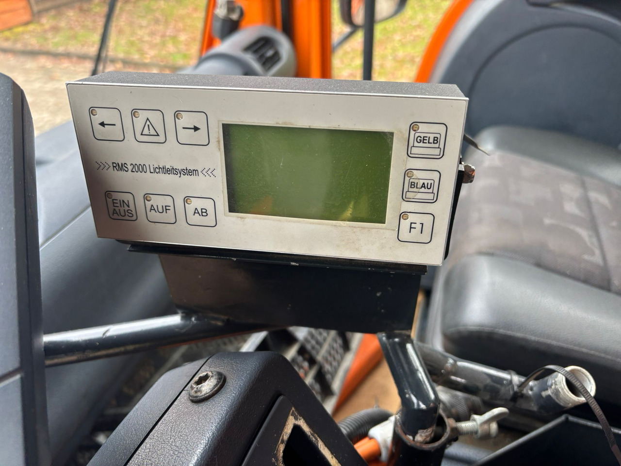 Nákladné auto MERCEDES-BENZ Unimog U400: obrázok 19