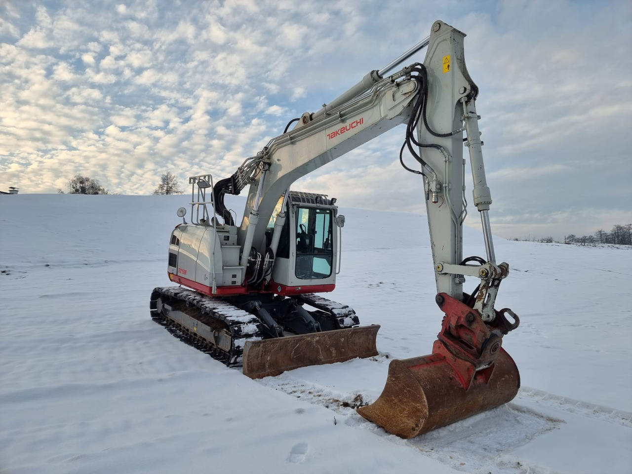 TAKEUCHI TB 2150 R - Pásové rýpadlo: obrázok 4 TAKEUCHI TB 2150 R - Pásové rýpadlo: obrázok 4