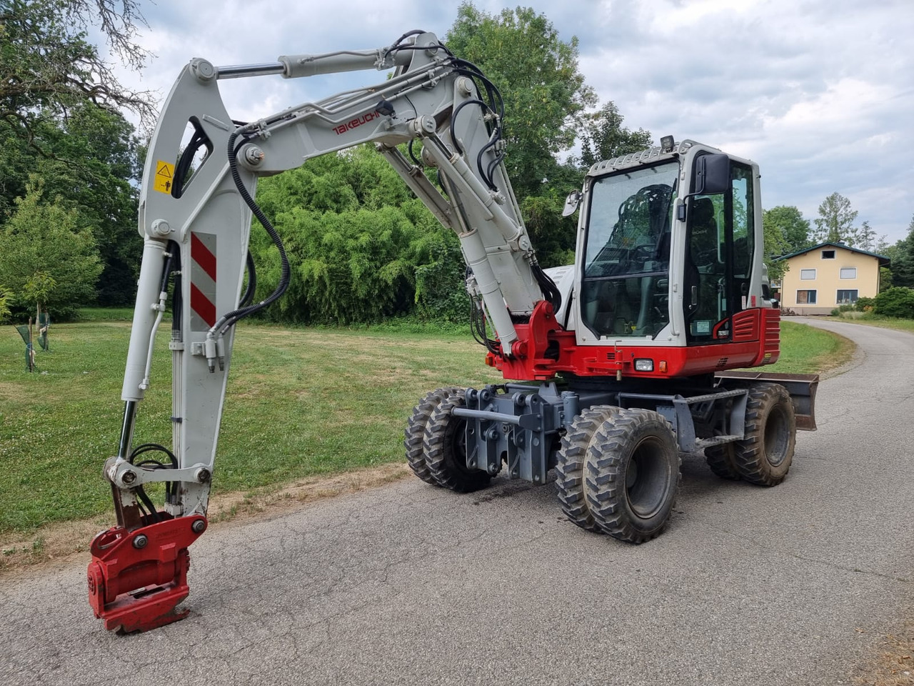 Takeuchi TB 295 W - Kolesové rýpadlo: obrázok 3 Takeuchi TB 295 W - Kolesové rýpadlo: obrázok 3