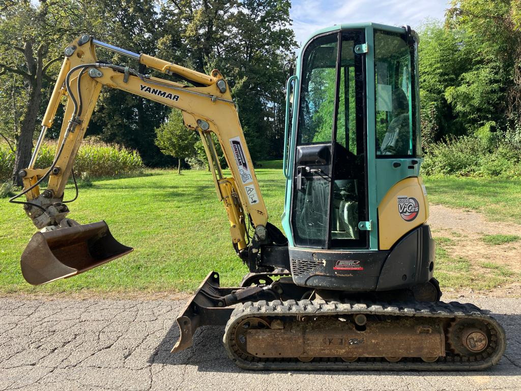 YANMAR VIO 25-4 - Mini rýpadlo: obrázok 1 YANMAR VIO 25-4 - Mini rýpadlo: obrázok 1