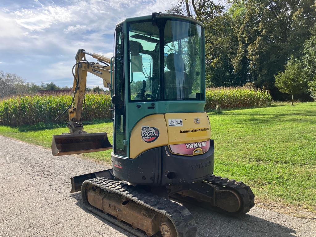 YANMAR VIO 25-4 - Mini rýpadlo: obrázok 4 YANMAR VIO 25-4 - Mini rýpadlo: obrázok 4