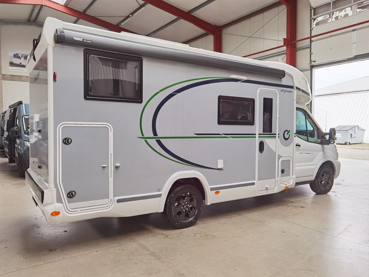 Chausson 627 TITANIUM / - 2026 - / EINZELBETTEN / 4.1T. - Polointegrované obytné auto: obrázok 4 Chausson 627 TITANIUM / - 2026 - / EINZELBETTEN / 4.1T. - Polointegrované obytné auto: obrázok 4