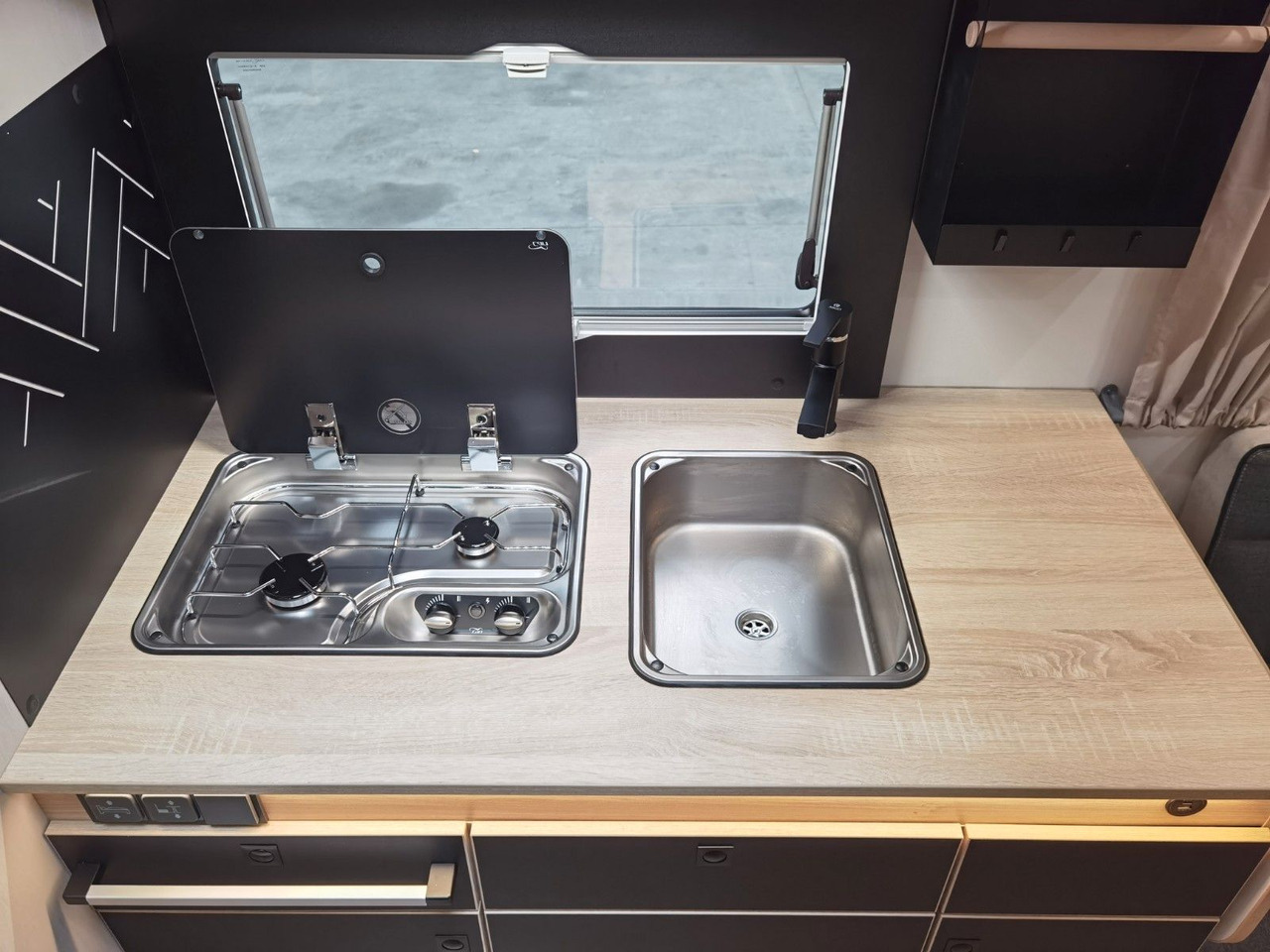 Polointegrované obytné auto Chausson 640 ETAPE LINE /-2025- / XXL - HUBBETT & RAUMBAD: obrázok 18 Polointegrované obytné auto Chausson 640 ETAPE LINE /-2025- / XXL - HUBBETT & RAUMBAD: obrázok 18