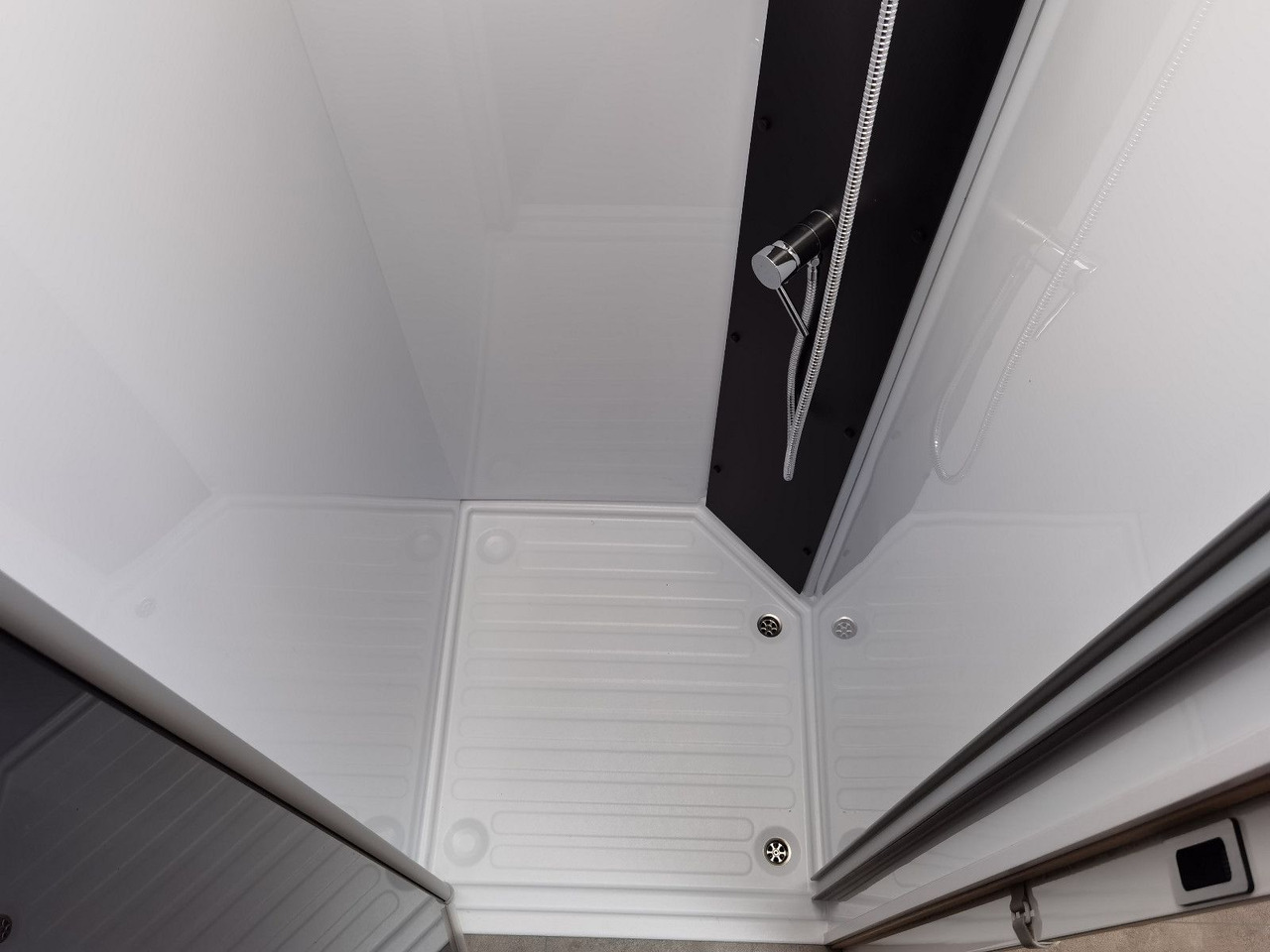 Polointegrované obytné auto Chausson 640 ULTIMATE / -2026- / 180PS-8G AUTOMATIK / AHK: obrázok 22 Polointegrované obytné auto Chausson 640 ULTIMATE / -2026- / 180PS-8G AUTOMATIK / AHK: obrázok 22