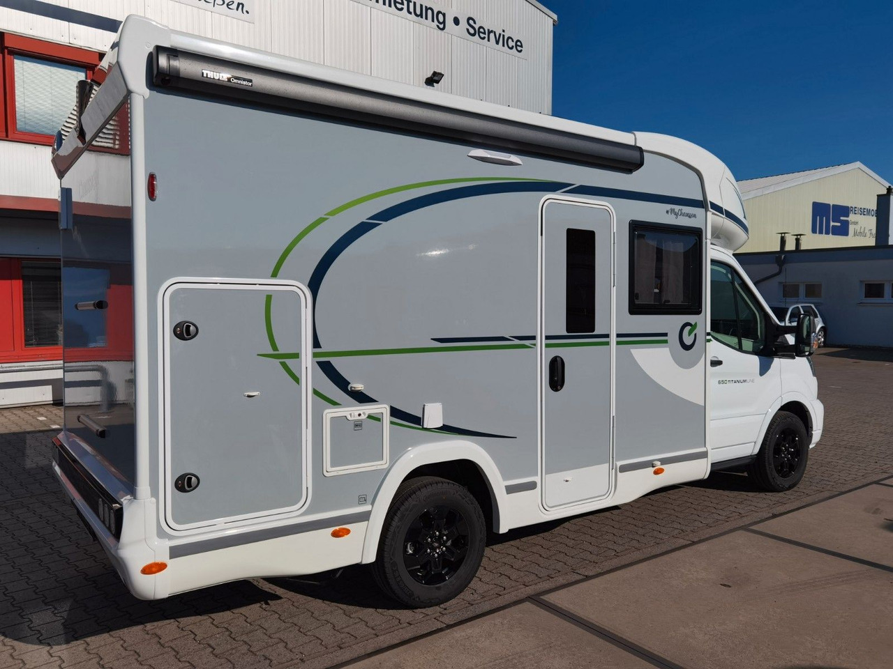 Chausson 650 TITANIUM / - 2026 - / 165PS - 8G. / HUBBETT - Polointegrované obytné auto: obrázok 4 Chausson 650 TITANIUM / - 2026 - / 165PS - 8G. / HUBBETT - Polointegrované obytné auto: obrázok 4