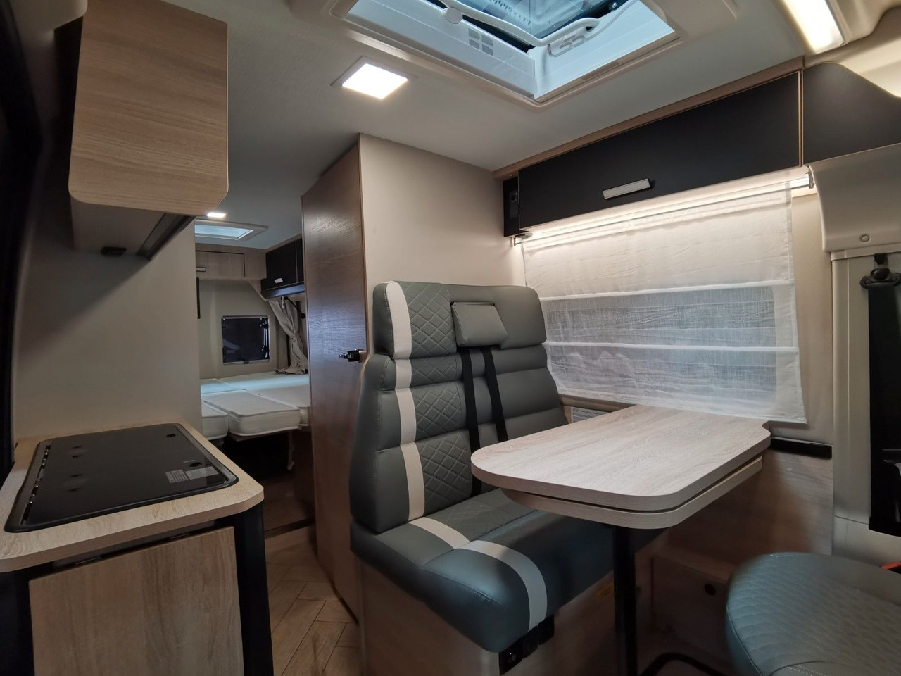 Obytný van Chausson V697 SPORT LINE / -2026- / 140-8G./ EINZELBETTEN: obrázok 13 Obytný van Chausson V697 SPORT LINE / -2026- / 140-8G./ EINZELBETTEN: obrázok 13