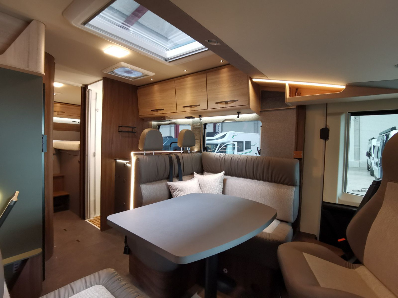 Integrované obytné auto Eura Mobil INTEGRA LINE 720 EB /-2026- /8G-180PS/PLUS-PAKET: obrázok 13