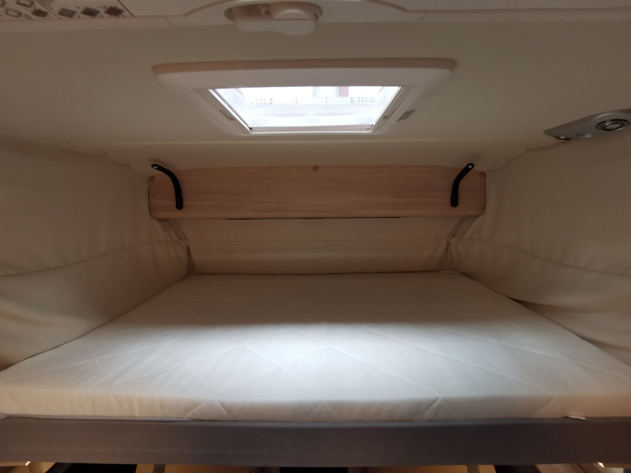 Integrované obytné auto Eura Mobil INTEGRA LINE 720 EB /-2026- /8G-180PS/PLUS-PAKET: obrázok 16