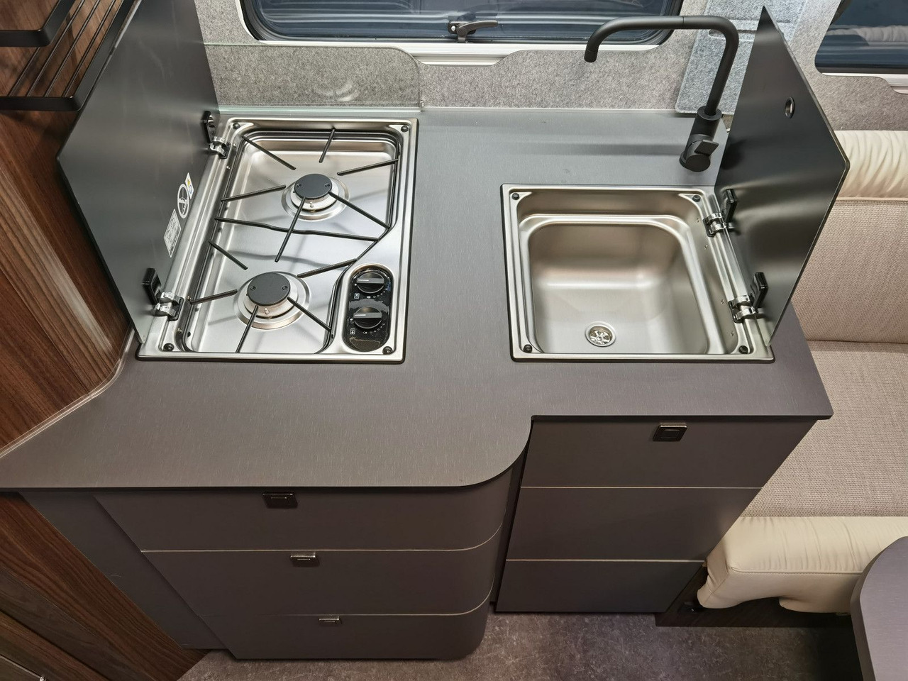 Polointegrované obytné auto Eura Mobil PROFILA T 726 EF /-2025-/ MONDIAL PLUS & S-PAKET: obrázok 19 Polointegrované obytné auto Eura Mobil PROFILA T 726 EF /-2025-/ MONDIAL PLUS & S-PAKET: obrázok 19