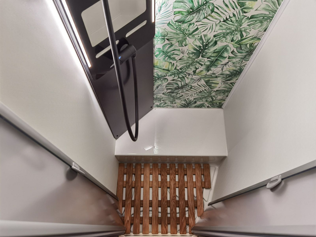 Polointegrované obytné auto Eura Mobil PROFILA T 726 EF /-2025-/ MONDIAL PLUS & S-PAKET: obrázok 24 Polointegrované obytné auto Eura Mobil PROFILA T 726 EF /-2025-/ MONDIAL PLUS & S-PAKET: obrázok 24