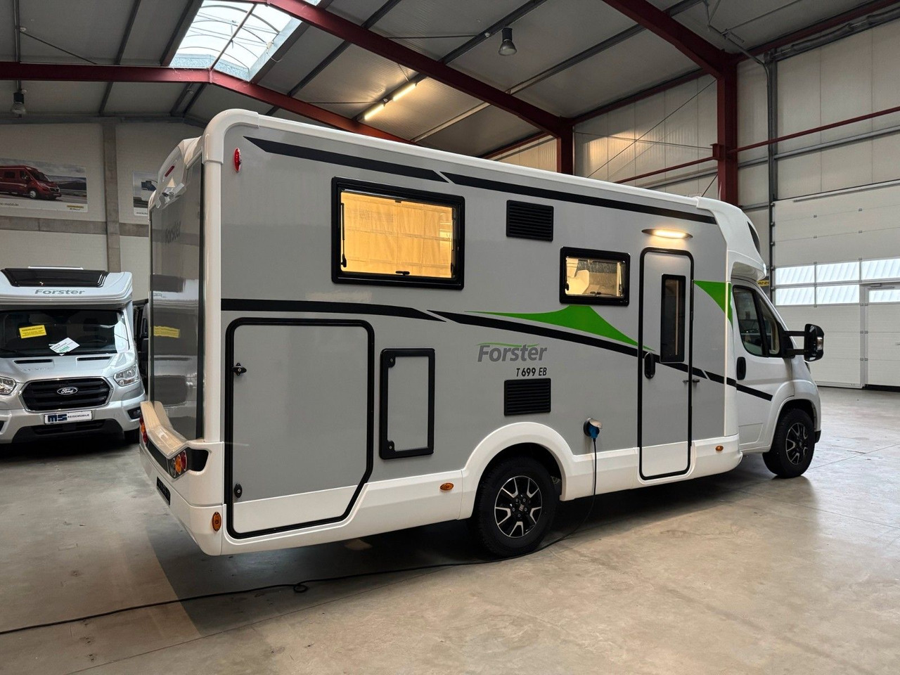 Forster T 699 EB / -2026-/ 140PS/ EINZELBETTEN & HUBBETT - Polointegrované obytné auto: obrázok 4 Forster T 699 EB / -2026-/ 140PS/ EINZELBETTEN & HUBBETT - Polointegrované obytné auto: obrázok 4