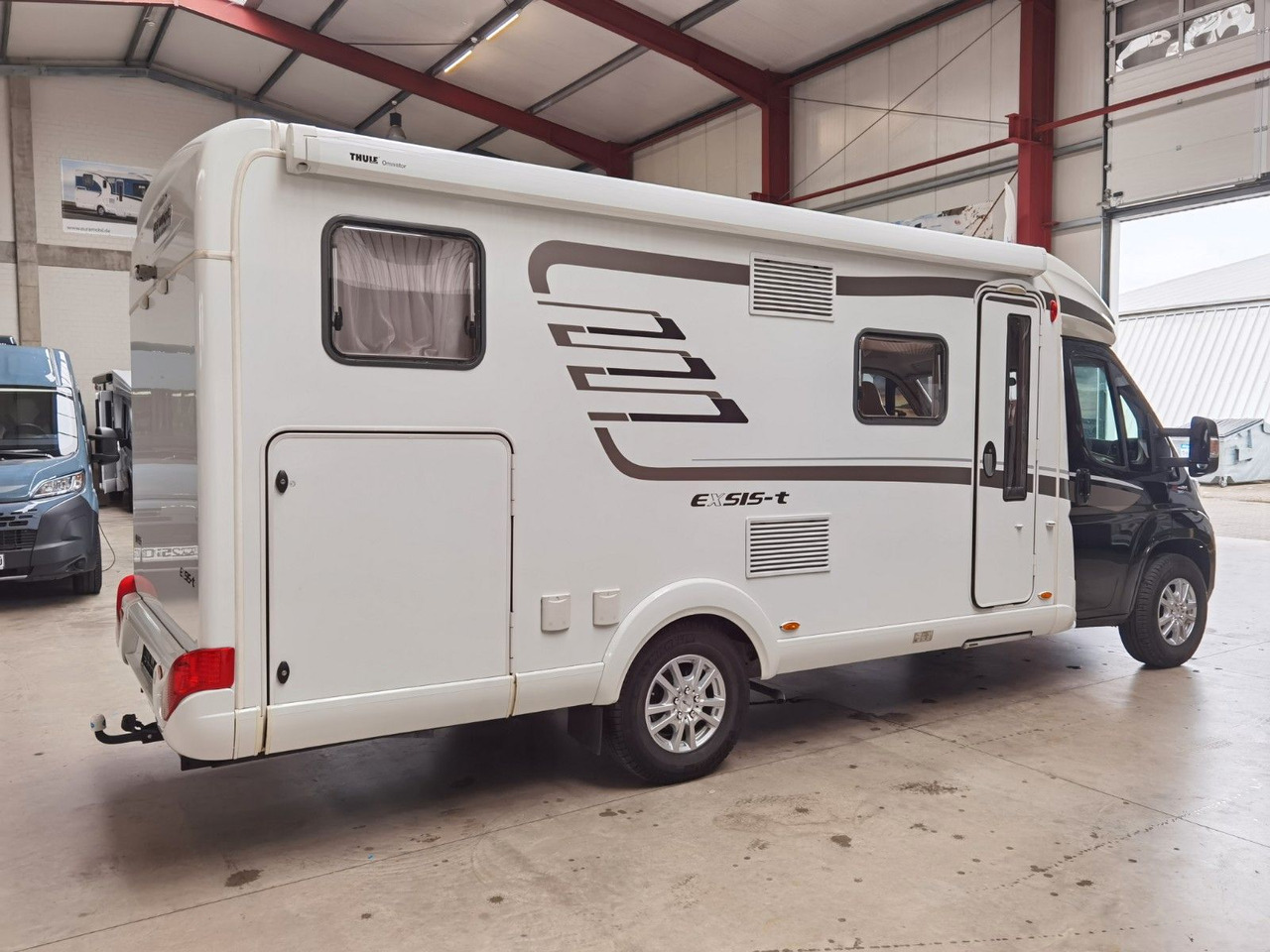 HYMER / ERIBA / HYMERCAR EXSIS T 588 / SAT / AHK / NAVI / EINZELBETTEN - Polointegrované obytné auto: obrázok 4 HYMER / ERIBA / HYMERCAR EXSIS T 588 / SAT / AHK / NAVI / EINZELBETTEN - Polointegrované obytné auto: obrázok 4