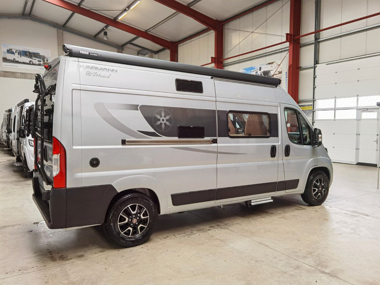 Karmann DAVIS 590 LIFESTYLE / 140PS / SKY-ROOF & ALU - Obytný van: obrázok 4 Karmann DAVIS 590 LIFESTYLE / 140PS / SKY-ROOF & ALU - Obytný van: obrázok 4