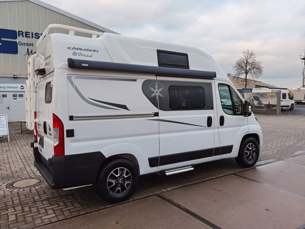 Karmann DEXTER 550 / 140PS / CONCEPT - PAKET & HUBBETT Karmann DEXTER 550 / 140PS / CONCEPT - PAKET & HUBBETT - Obytný van: obrázok 4 Karmann DEXTER 550 / 140PS / CONCEPT - PAKET & HUBBETT Karmann DEXTER 550 / 140PS / CONCEPT - PAKET & HUBBETT - Obytný van: obrázok 4