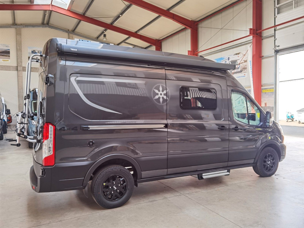 Karmann DEXTER 570 / 170 PS / 4x4/ ALU / SOLAR / MARKISE - Obytný van: obrázok 4 Karmann DEXTER 570 / 170 PS / 4x4/ ALU / SOLAR / MARKISE - Obytný van: obrázok 4