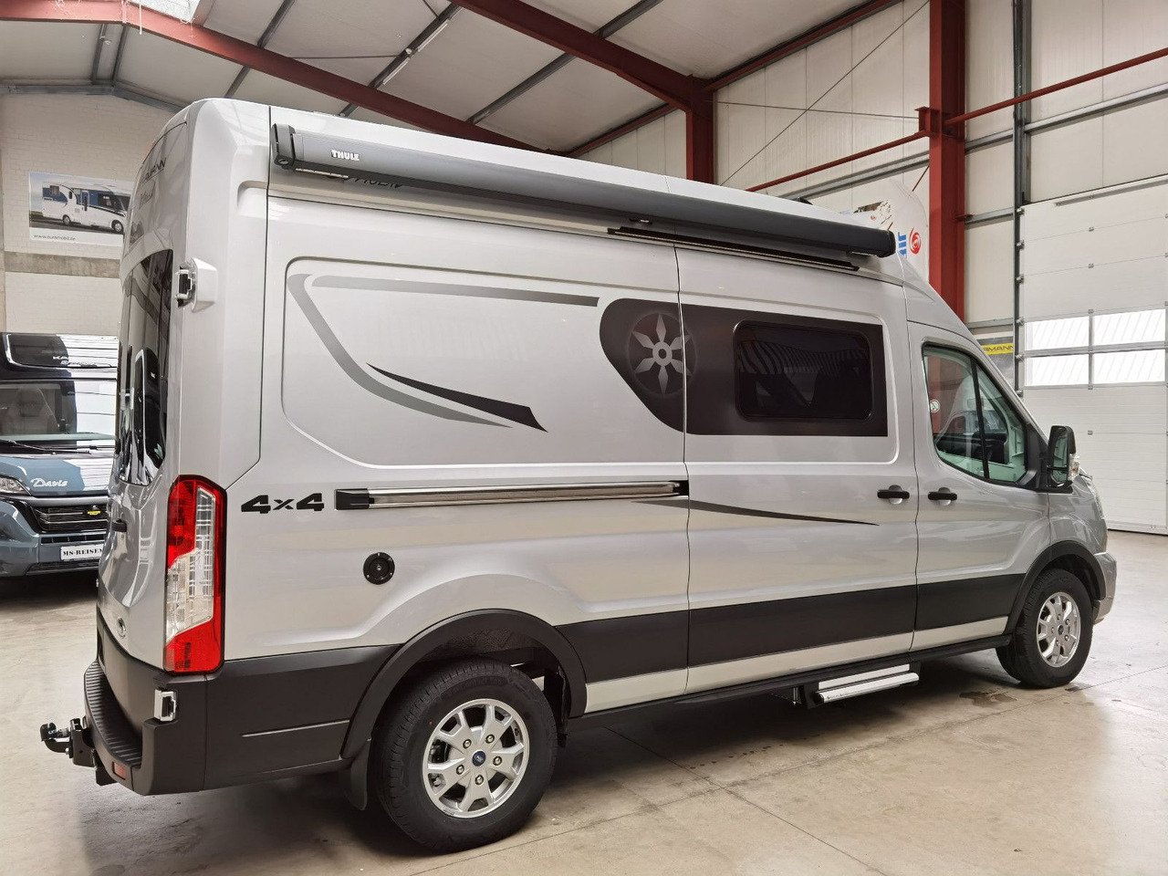 Karmann DEXTER 570 /170PS-4x4 /SOLAR/ AHK / EINZELBETTEN - Obytný van: obrázok 4 Karmann DEXTER 570 /170PS-4x4 /SOLAR/ AHK / EINZELBETTEN - Obytný van: obrázok 4