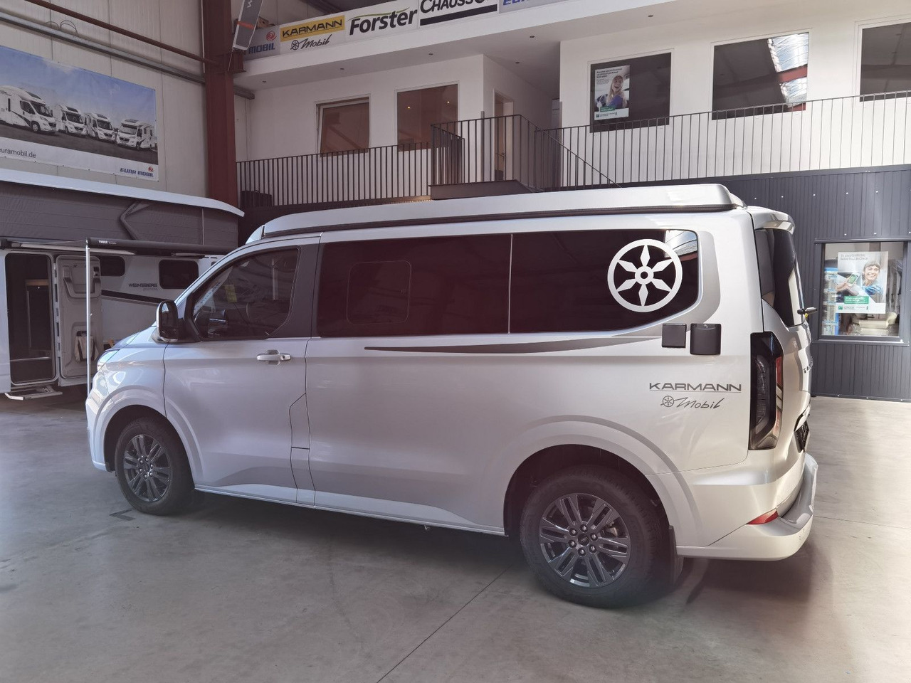Karmann DUNCAN 500 / VIVA- PAKET / AHK. / ABVERKAUF 2026 - Obytný van: obrázok 5 Karmann DUNCAN 500 / VIVA- PAKET / AHK. / ABVERKAUF 2026 - Obytný van: obrázok 5