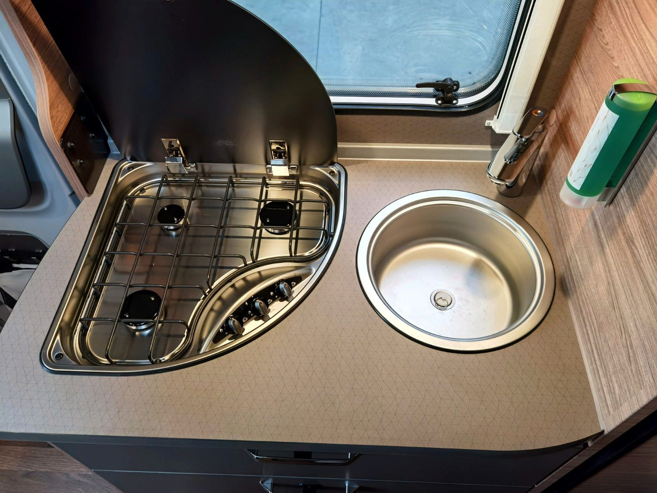 Leasing  Weinsberg CARACOMPACT 600 MEG EDITION PEPPER / TOP-AUSSTAT Weinsberg CARACOMPACT 600 MEG EDITION PEPPER / TOP-AUSSTAT: obrázok 20