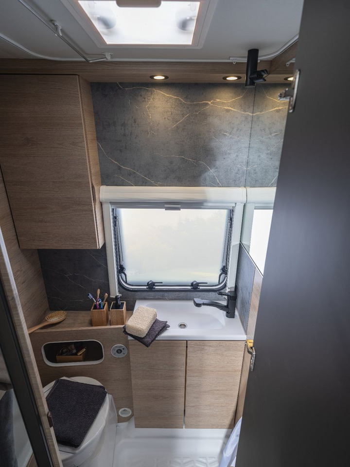 Leasing  Weinsberg CARAONE 480 QDK / MODELL 2026 / ETAGENBETTEN Weinsberg CARAONE 480 QDK / MODELL 2026 / ETAGENBETTEN: obrázok 6