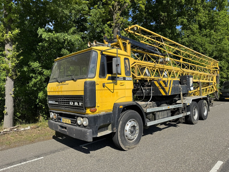 DAF 2500 - Autožeriav: obrázok 1 DAF 2500 - Autožeriav: obrázok 1