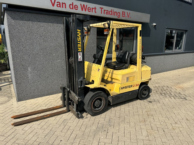 Hyster H2.50XM Triplo 470 Freelift / Sideshift LPG 1995 - Plynový vysokozdvižný vozík: obrázok 2 Hyster H2.50XM Triplo 470 Freelift / Sideshift LPG 1995 - Plynový vysokozdvižný vozík: obrázok 2