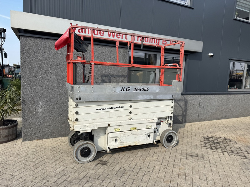 JLG 2630ES schaarlift schaar hoogwerker 2014 uur 10mtr werkhoogte - Samohybná plošiny: obrázok 2 JLG 2630ES schaarlift schaar hoogwerker 2014 uur 10mtr werkhoogte - Samohybná plošiny: obrázok 2