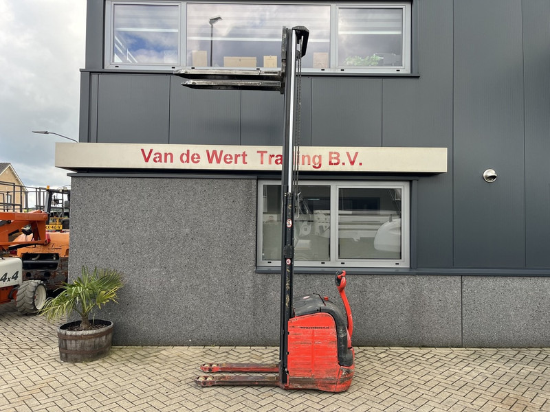 Linde heftruck stapelaar heftruck LINDE L16 duplo330cm 6925uur 2013 - Stohovač: obrázok 2 Linde heftruck stapelaar heftruck LINDE L16 duplo330cm 6925uur 2013 - Stohovač: obrázok 2