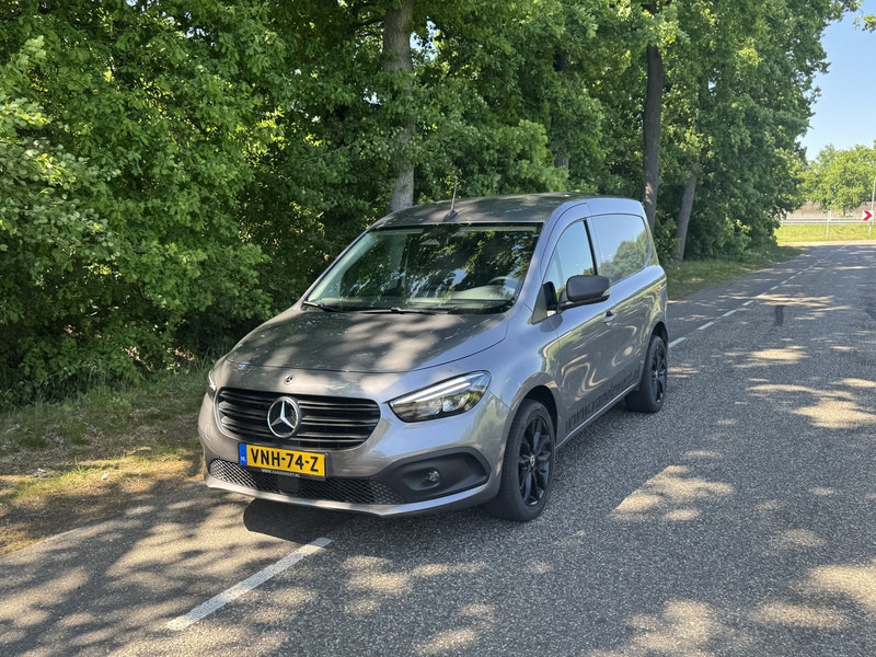 Mercedes-Benz Citan 110 CDI - Dodávka skriňová nadstavba: obrázok 3 Mercedes-Benz Citan 110 CDI - Dodávka skriňová nadstavba: obrázok 3