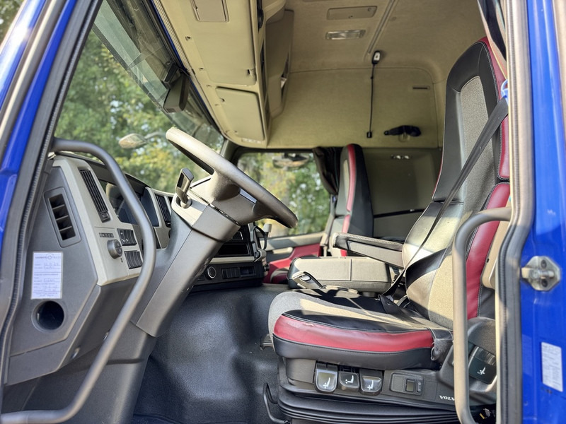 Nákladné vozidlo na prepravu automobilov Volvo FM370 6X2 Machine Transporter / Oprij Vrachtwagen 2019 / EURO 6 / 550DKM / Steering Wheel / APK 11-2026: obrázok 13